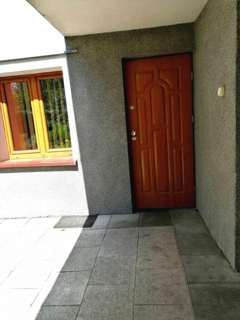 Oferuję lokal użytkowy przy ul. Gdańskiej w Lęborku o powierzchni 81,55 m2