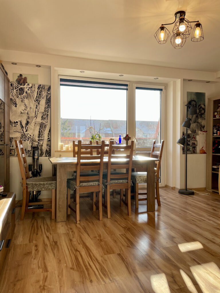 REZERWACJA!Słoneczne 4 pokojowe mieszkanie położone przy ul. Teligi w Lęborku z 2 balkonami