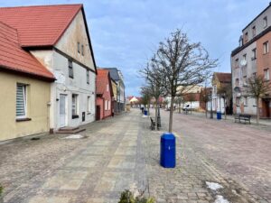Bezczynszowe mieszkanie położone w Centrum Łeby przy ul. Kościuszki z ogródkiem i garażem
