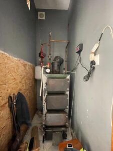 2 pokojowe mieszkanie położone w Lubiewie Lęborskim z 2 działkami i garażem